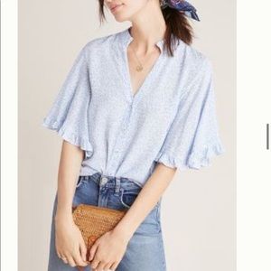 Anthropologie Aveiro flutter-sleeved buttondown